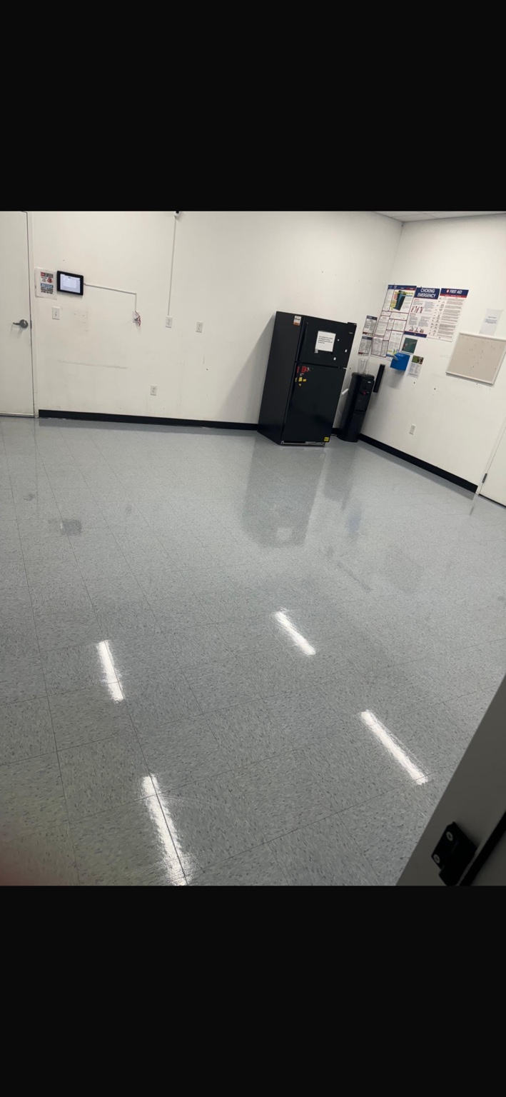Polished commercial floor after cleaning